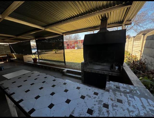 4 BEDROOM HOUSE FOR SALE IN VANDERBIJLPARK CW 6